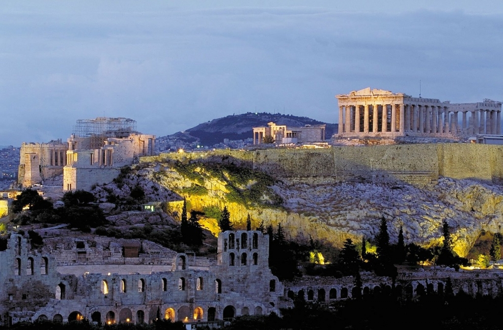 Esplorando Atene: una vacanza in Grecia con gli amici